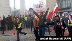 Участники фермерских протестов в Варшаве