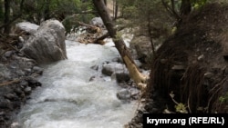 Большая вода Уч-Коша. Водоемы после разрушительной стихии (фотогалерея)