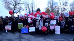 Мы хотим выбирать достойных – активисты оппозиции на митингах в России (видео)