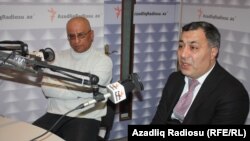 soldan sağa: Əziz Rzazadə və Əsəd Cahangir