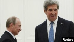 Президент Росії Володимир Путін та держсекретар США Джон Керрі (архівне фото)