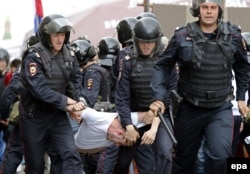 На акции 12 июня в Москве