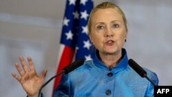 Dövlət Katibi Hillary Clinton Yerevanda mətbuat konfransında. 4 iyun, 2012-ci il. 