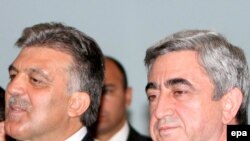 Prezident Serj Sarkisyan türkiyəli həmkarı ilə Yerevanda, 6 sentyabr 2008 